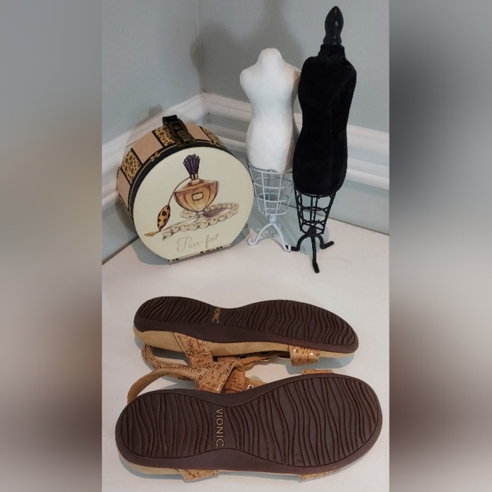 Vionic Tan Open Toe Adjustable Straps Sandals Nwob - image 5